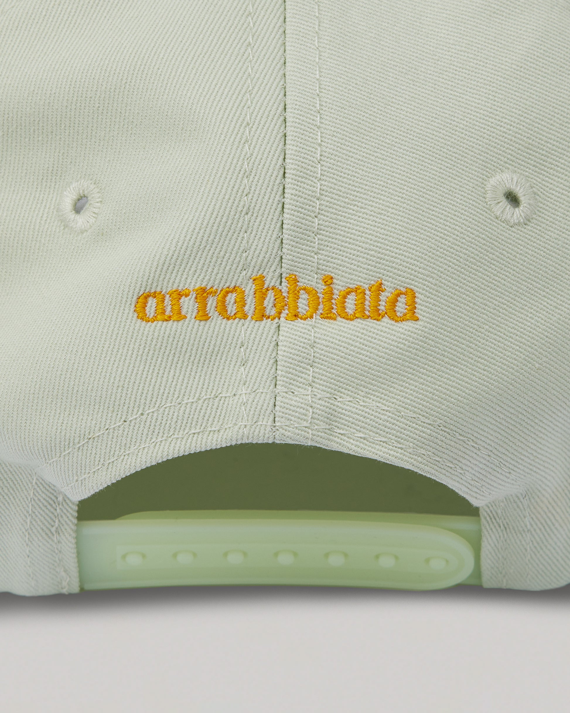 Kinder Cap «PICCOLINO» pistachio