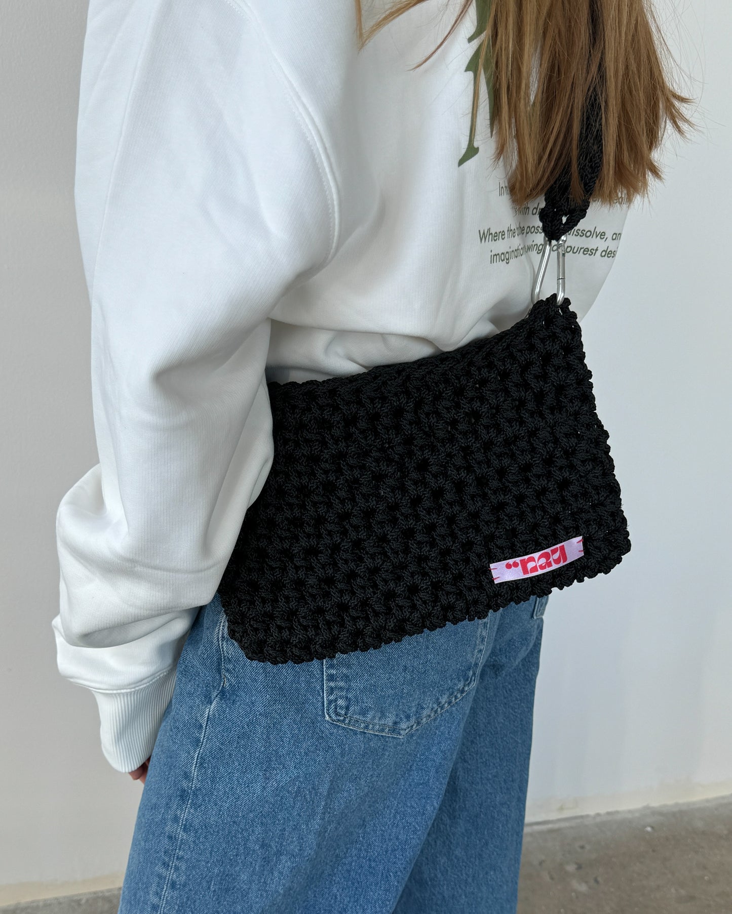 The Functional Strappy Bag «BLACK HOLE»