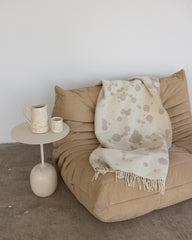 Limitierte Wolldecke «VANIGLIA» – KLEKKS x arrabbiata